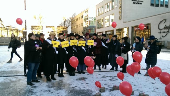 Uniplatz Gruppenbild