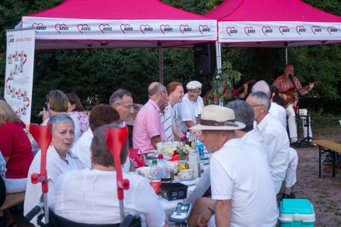Dinner in Weiß 2025 @ Auf der Wiese neben der Christuskirche